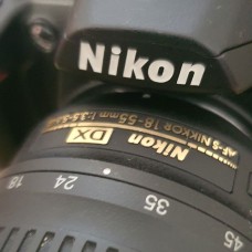 Nikon D3000 18-55VR KIT